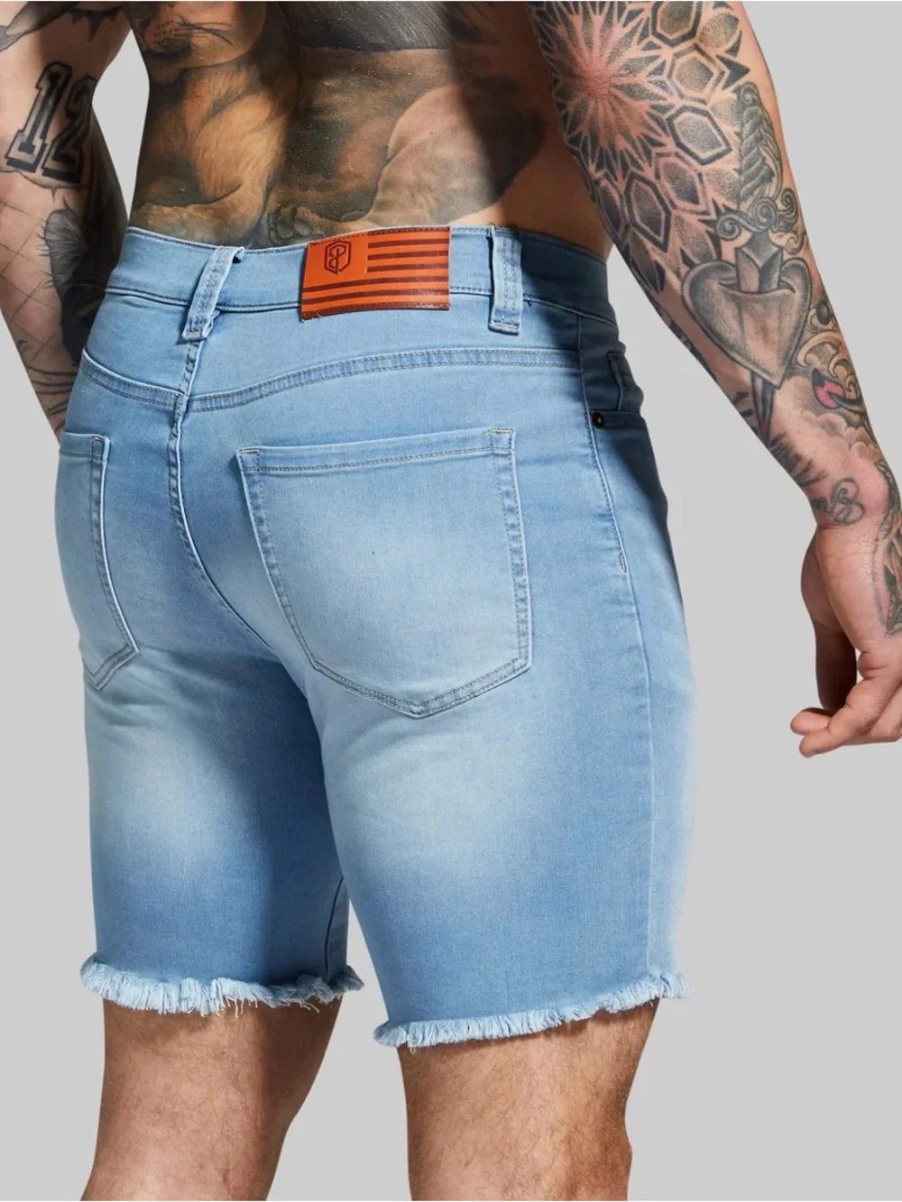 Born Primitive FLEX Stretchy Jort 7” Size Medium Light Wash Athletic Denim Short